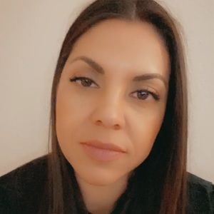 Meet your Posher, Marcela